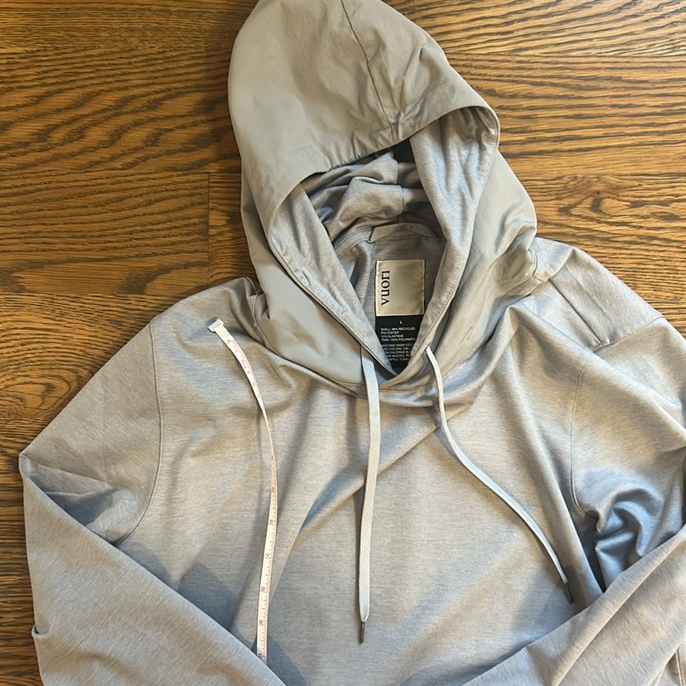Men's Vuori Large Gray Hoodie Sweater